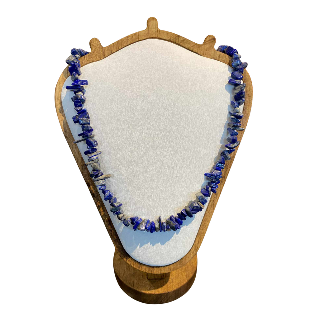 Lapis lazuli chip beaded choker necklace