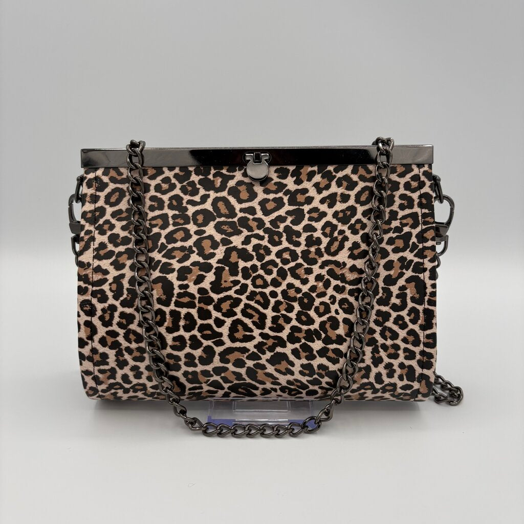 Ashley- Leopardess