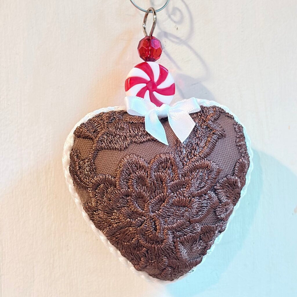 Gingerbread lace Heart ornament