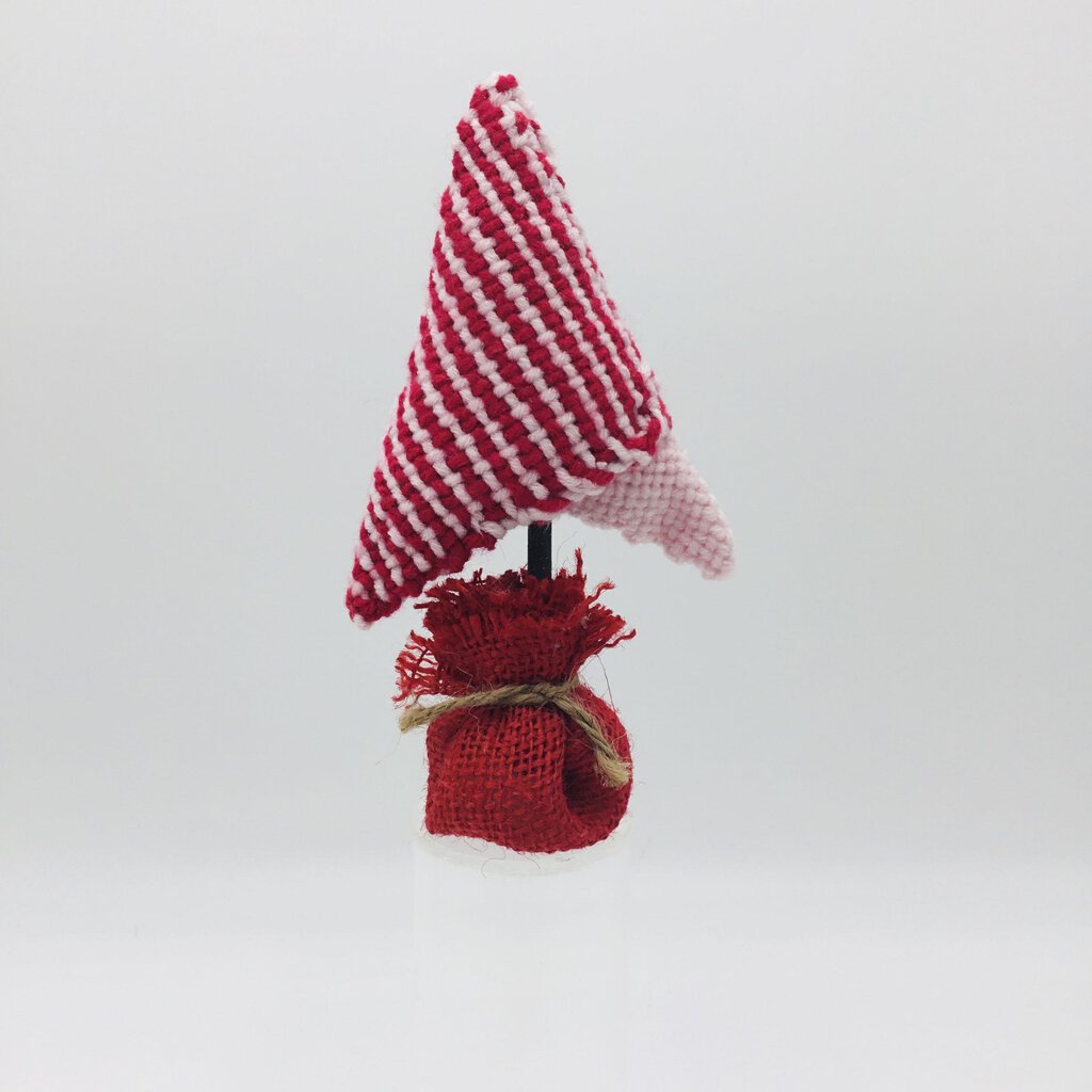 Tippie Tree Shelf Sitter
