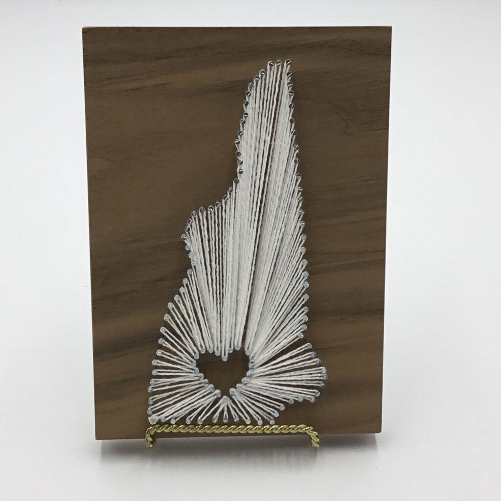 STRING ART New Hampshire white string