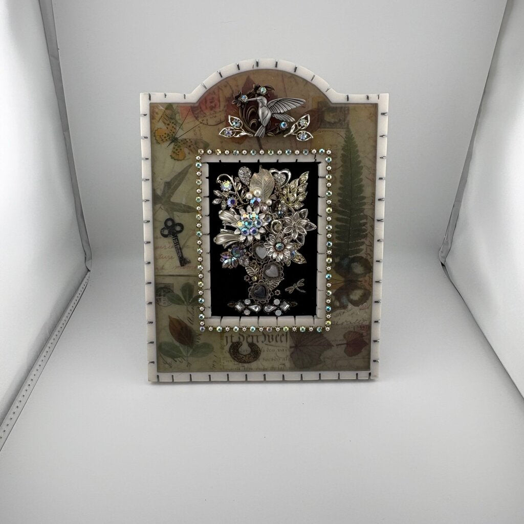 VTG MARBLE FRAME w/vtg pewter hummingbird.Flowers, rhinestones and silver jewelry