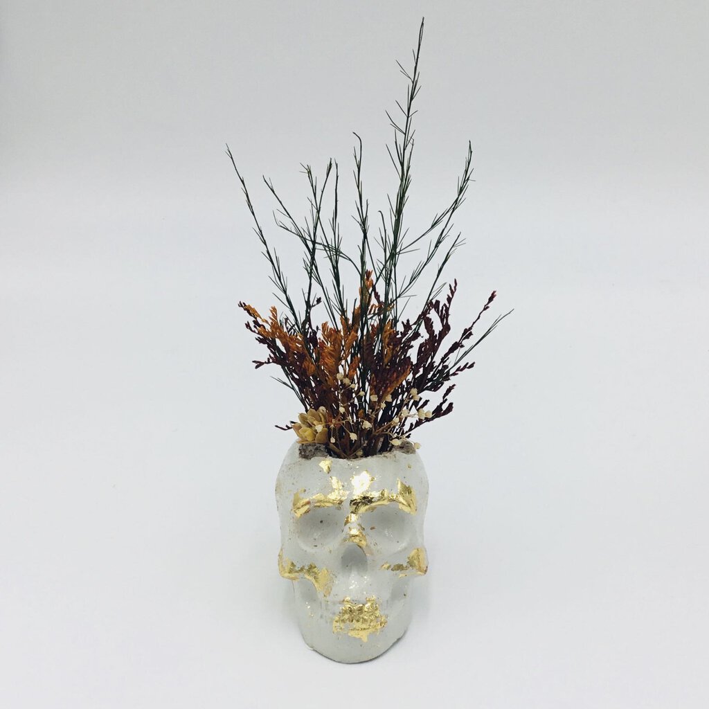 Mini Concrete Skull with Flowers