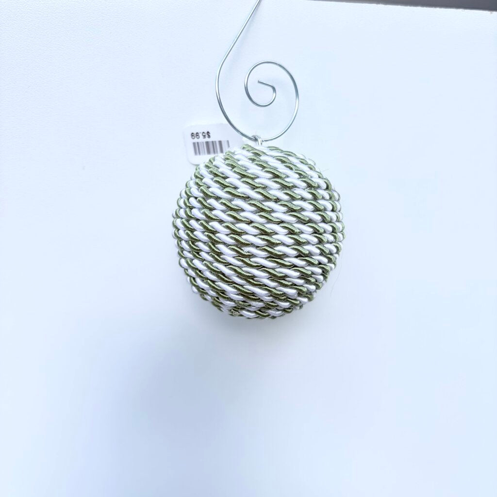 mini ornament green and white