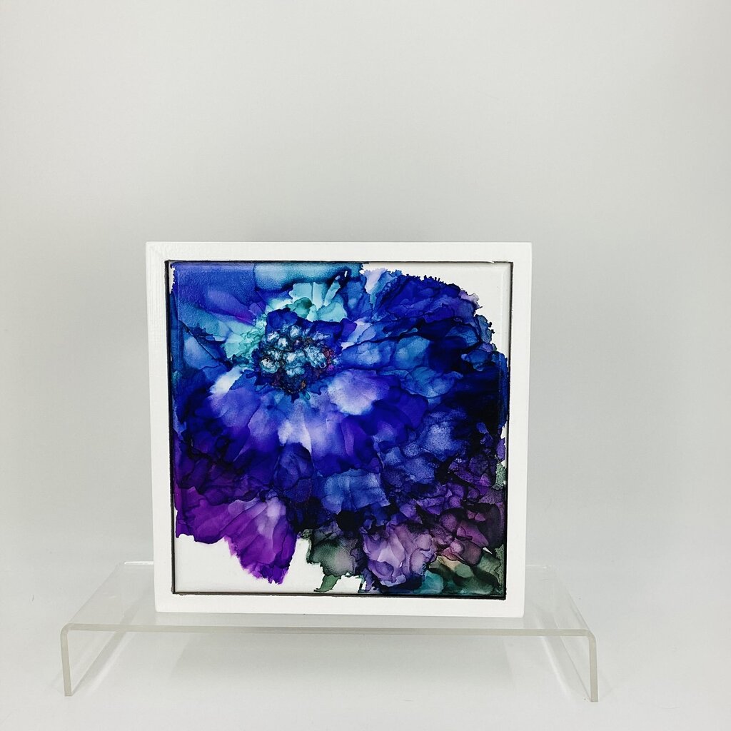 8x8 framed Hydrangea