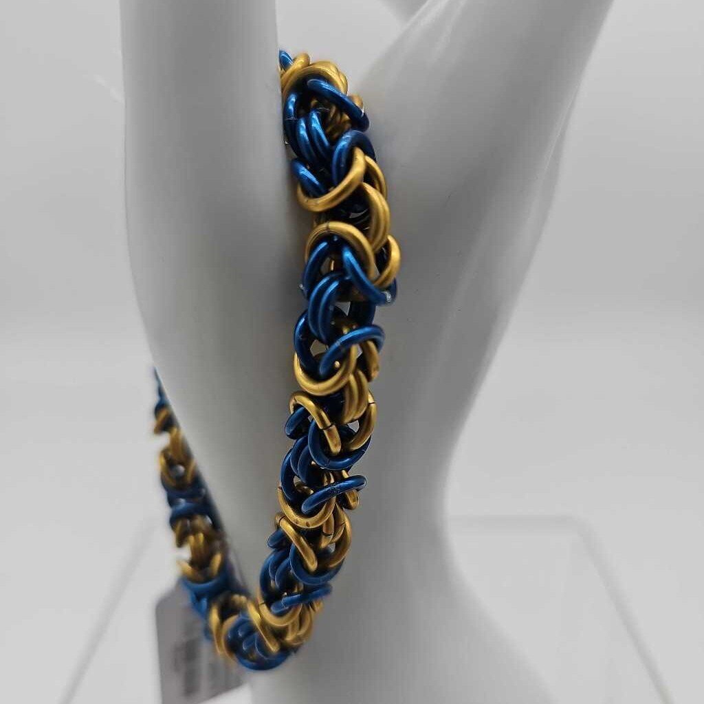 8" Blue Gold Byzantine Bracelet