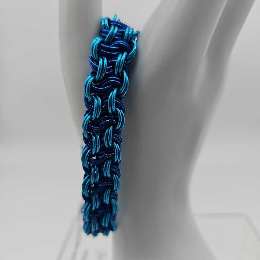 8 inch Blue and turquoise KVB bracelet