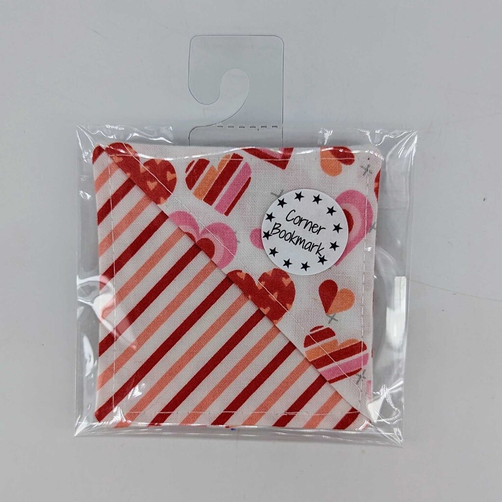 CORNER BOOKMARK - Hearts