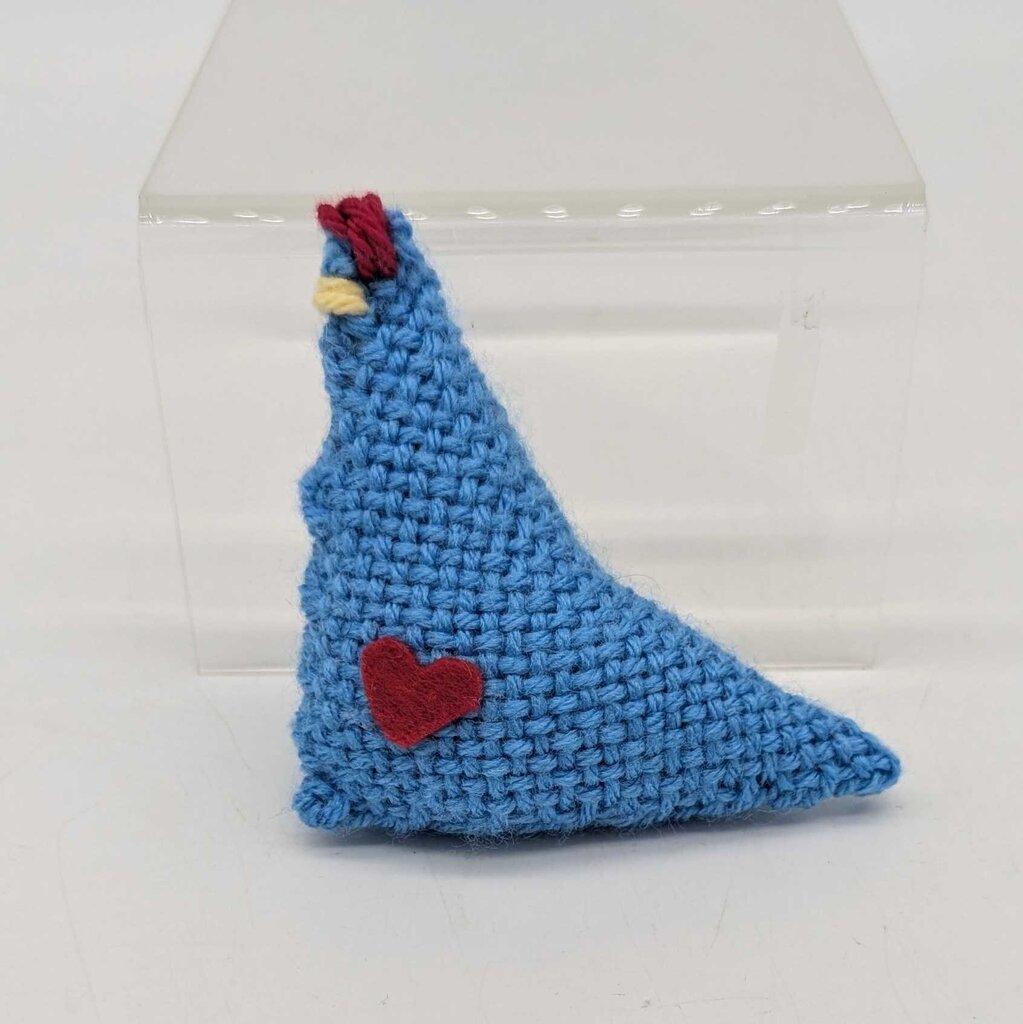 Tippie Chicken Shelf Sitter