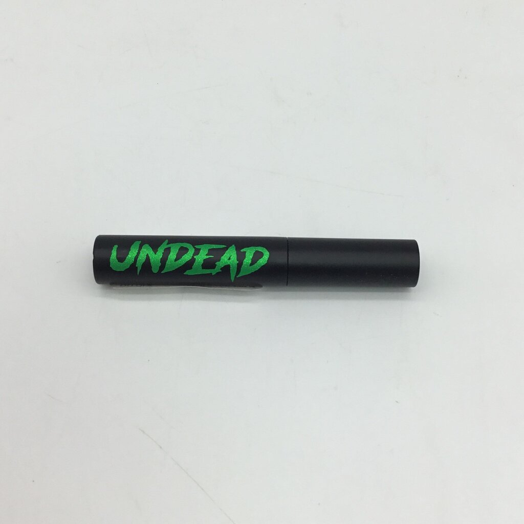 Undead lipgloss ( Jupiter green)