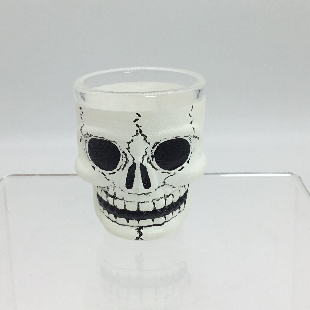 Skull Shotgls, 1.75 oz Hand Painted, Heat Cured, Hand Wash Please.