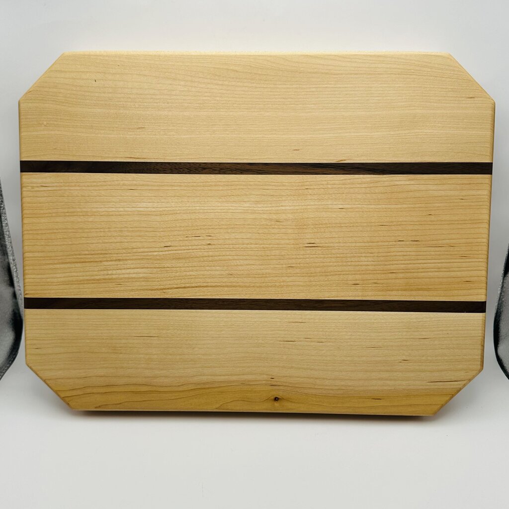 Cutting Board Maple/Walnut 15.5" X 12" X 1.5"