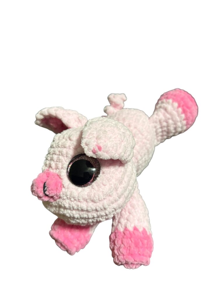 Crocheted piggy stuffie