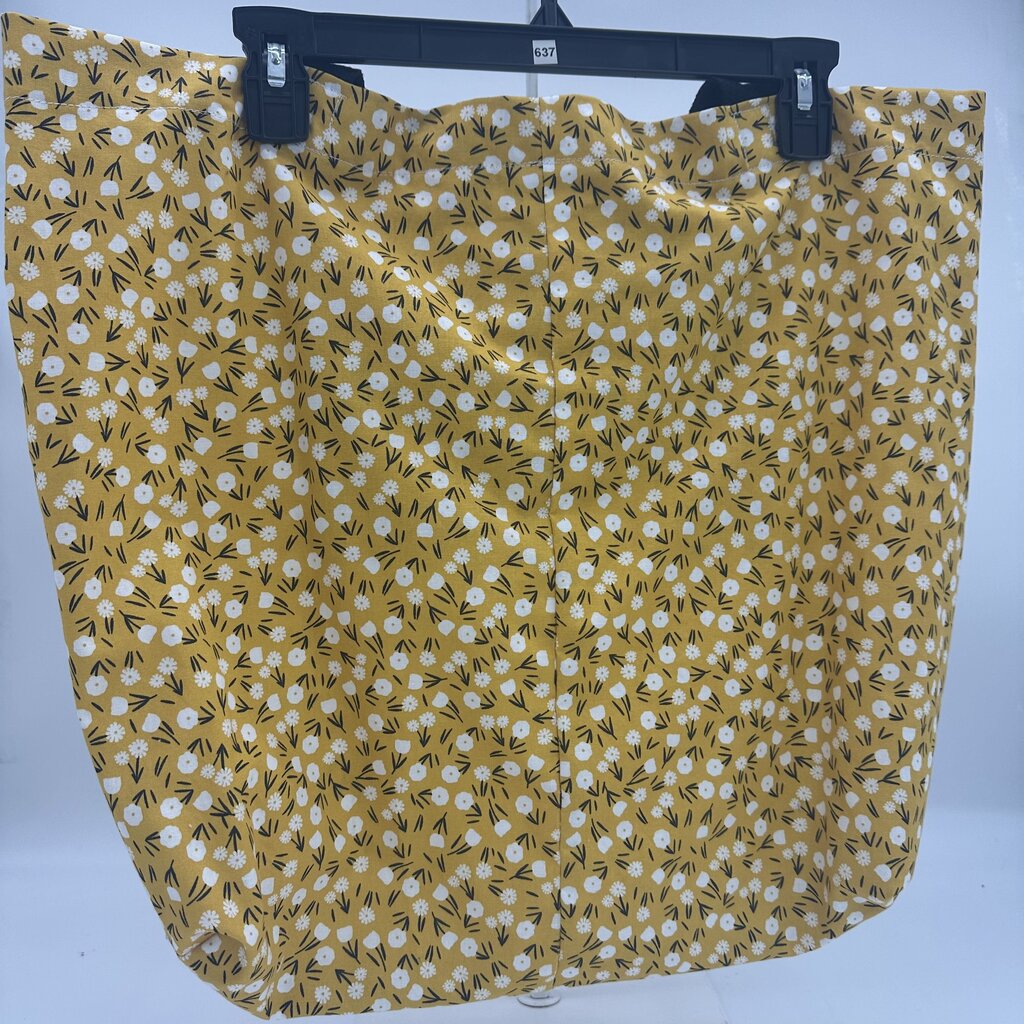 Everything Goes Bag-Gold w/White Flower 20"x18"