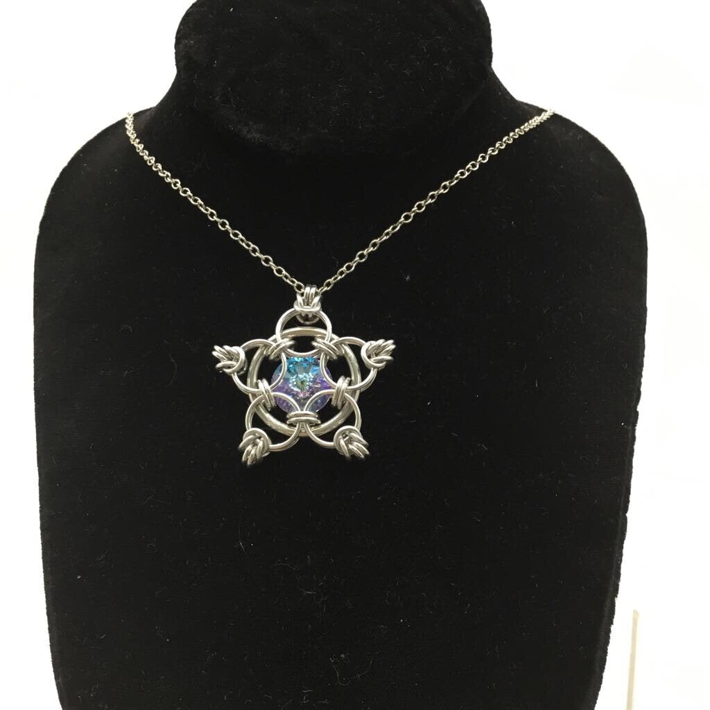 Silver Star 14mm Light Purple Blue Crystal, 20 inch chain
