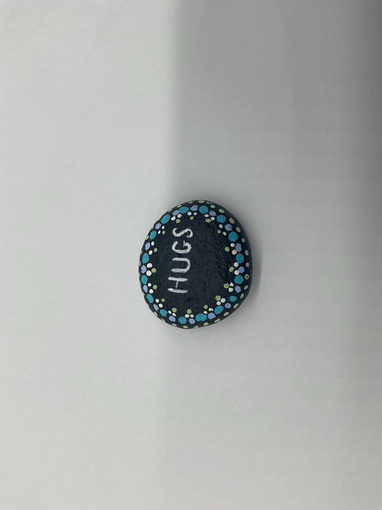 Rock sm blk w"/Hugs"