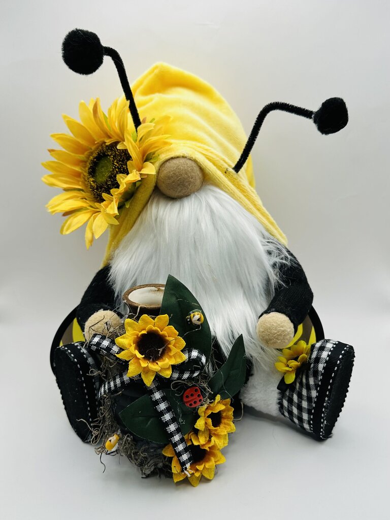 Medium Bee Gnome with vase