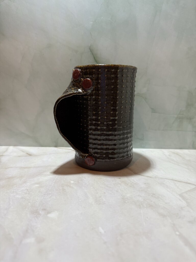 WOVEN LEFTY COMFY CUP