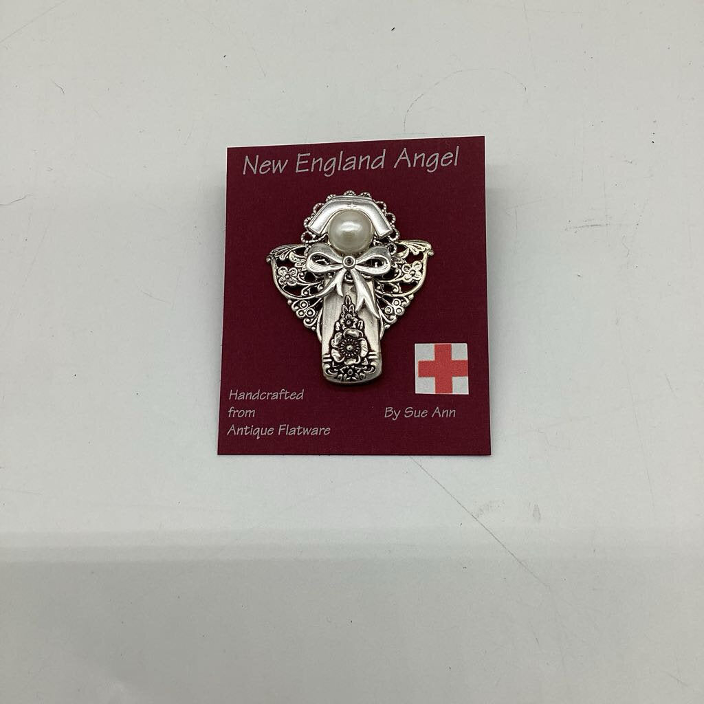 Nurse Angel Pin w Sunflower