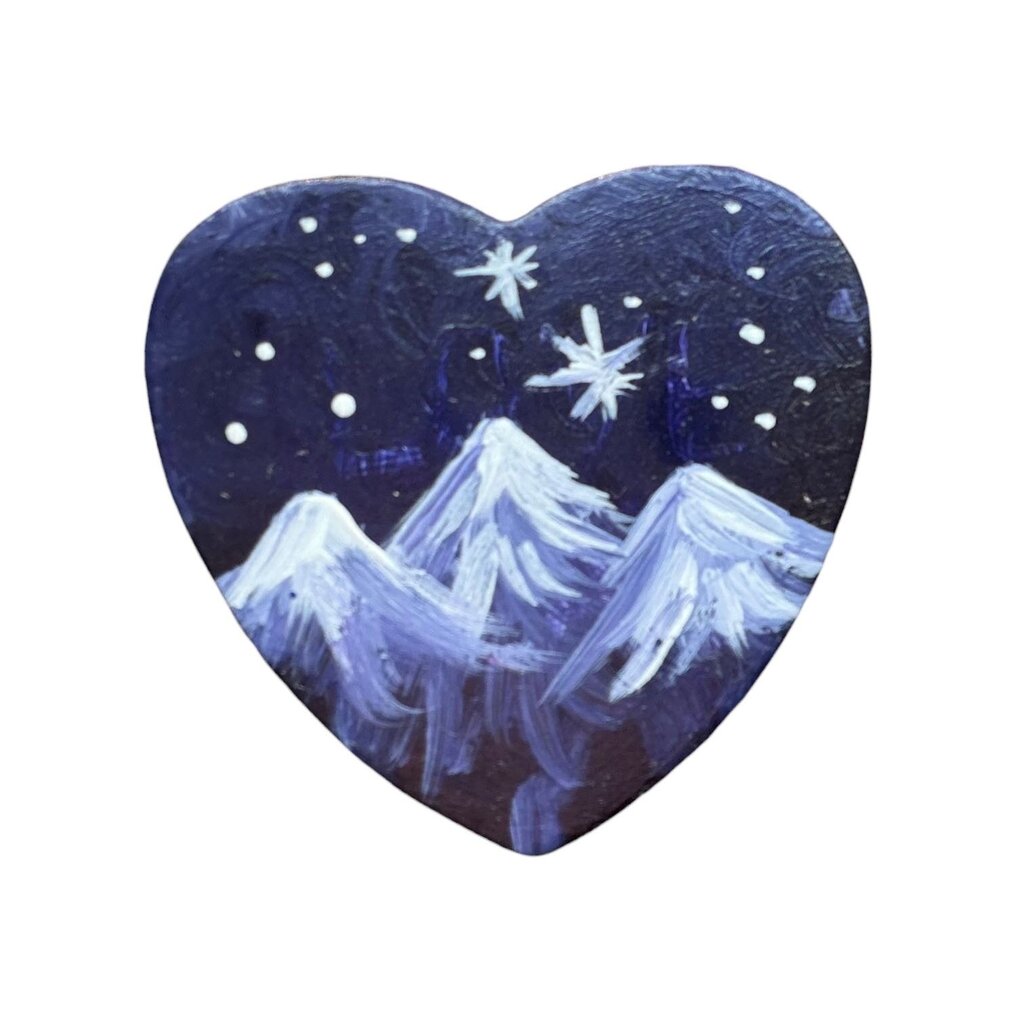 Stars and Mountains Heart magnet