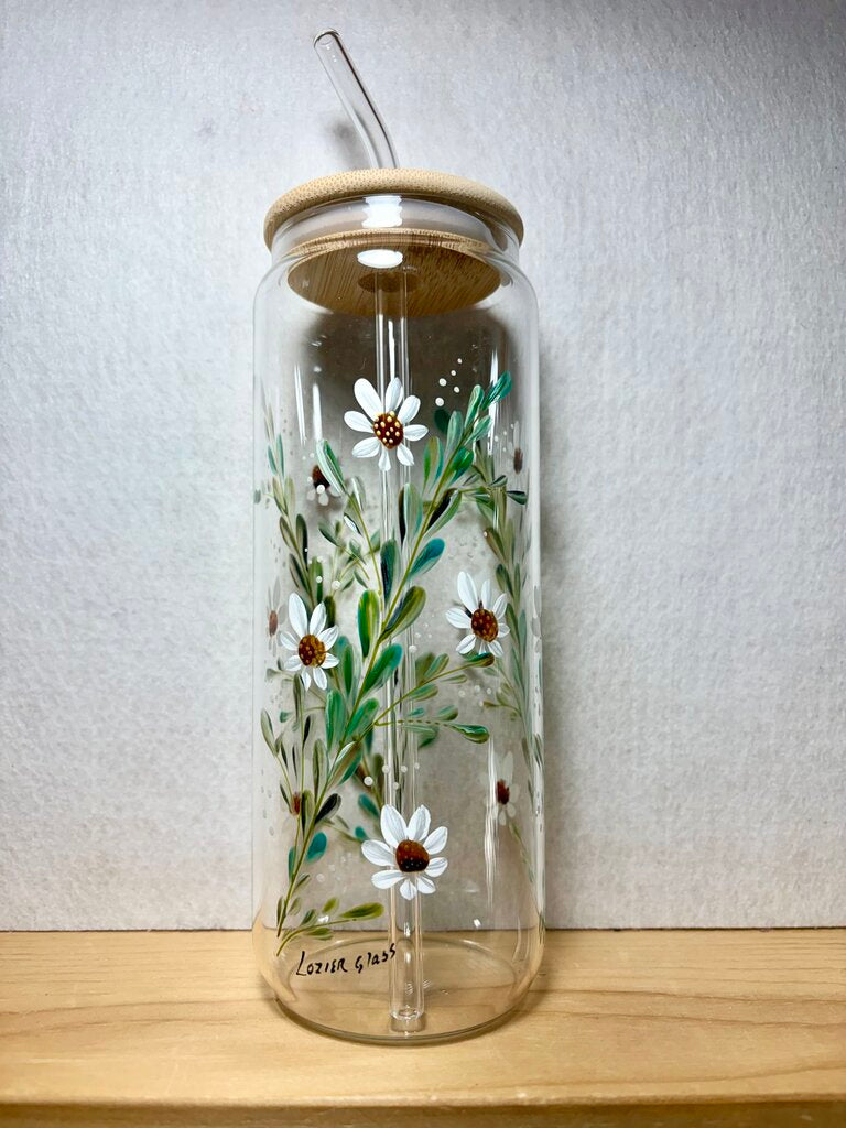 Fluted sipper with bamboo lid straw 24oz.white daisy