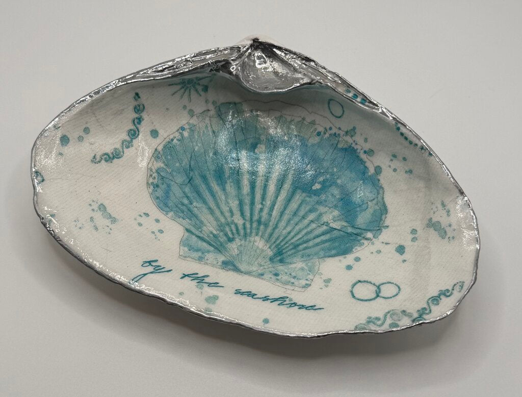 'By The Seashore" XL Clam Dish (Old Orchard Beach, ME)