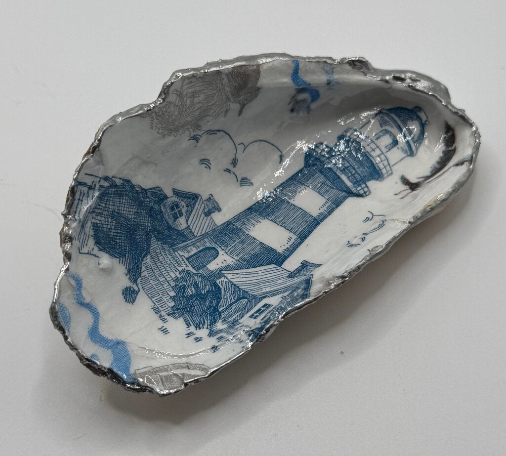 Blue & White Lighthouse XL Mussel Shell (York, ME)