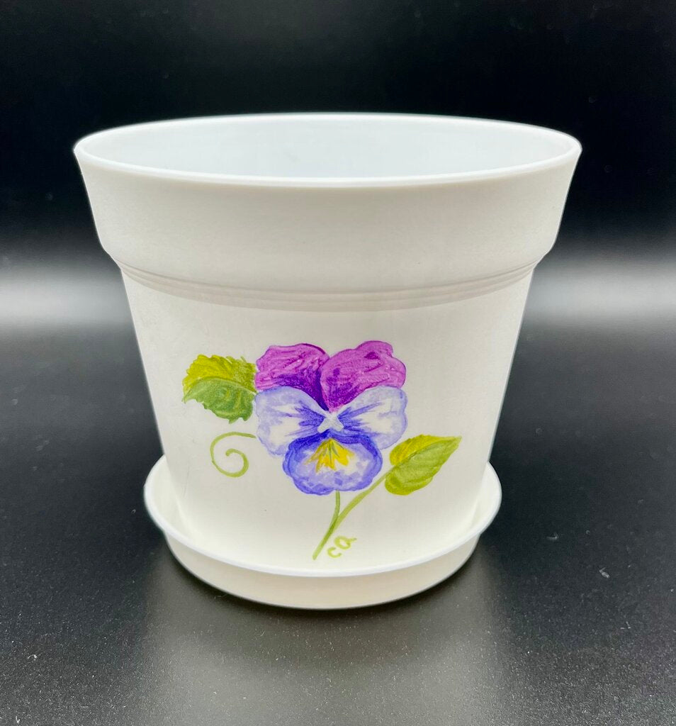 Small wh pot w/pansy