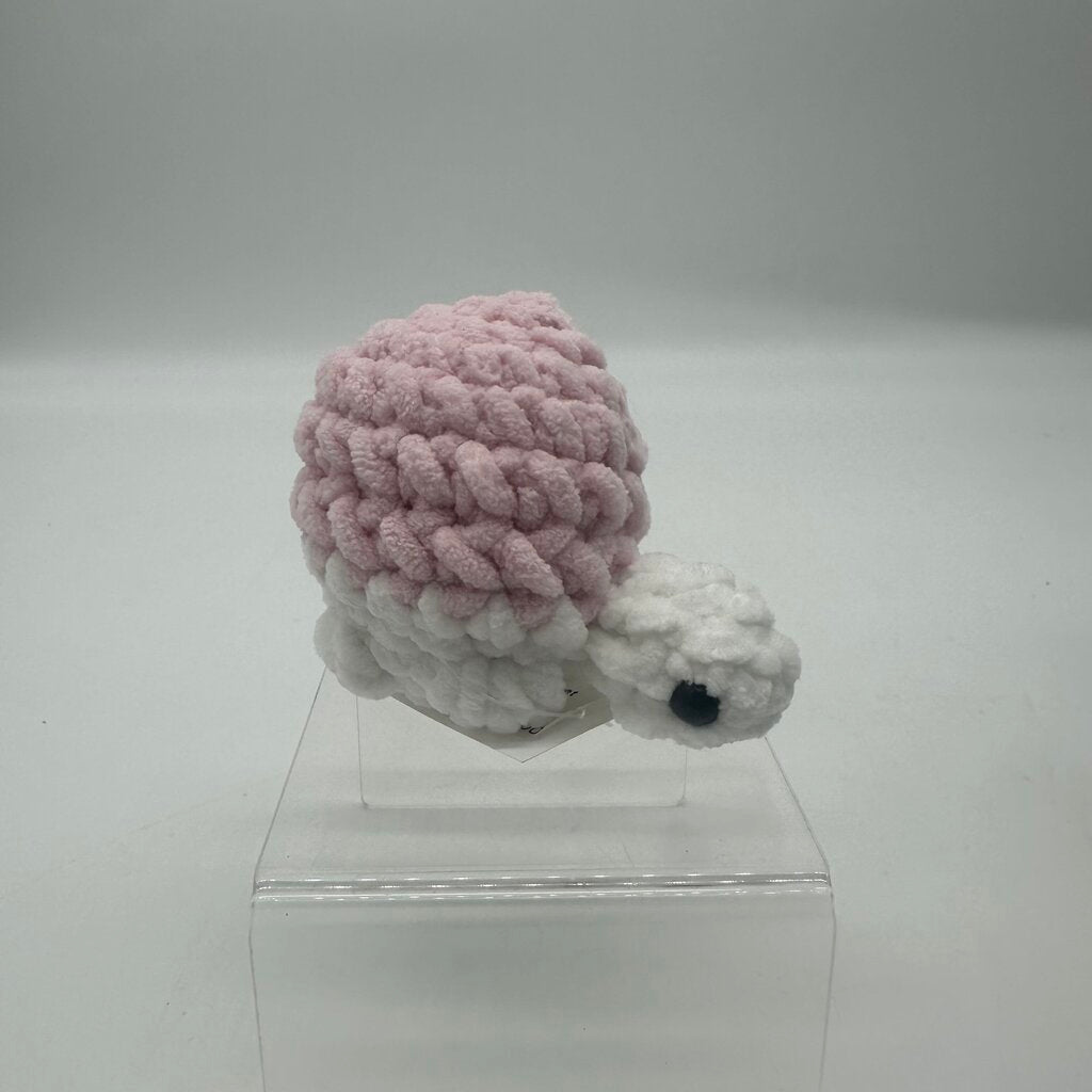 Crochet Mini Turtle Pink