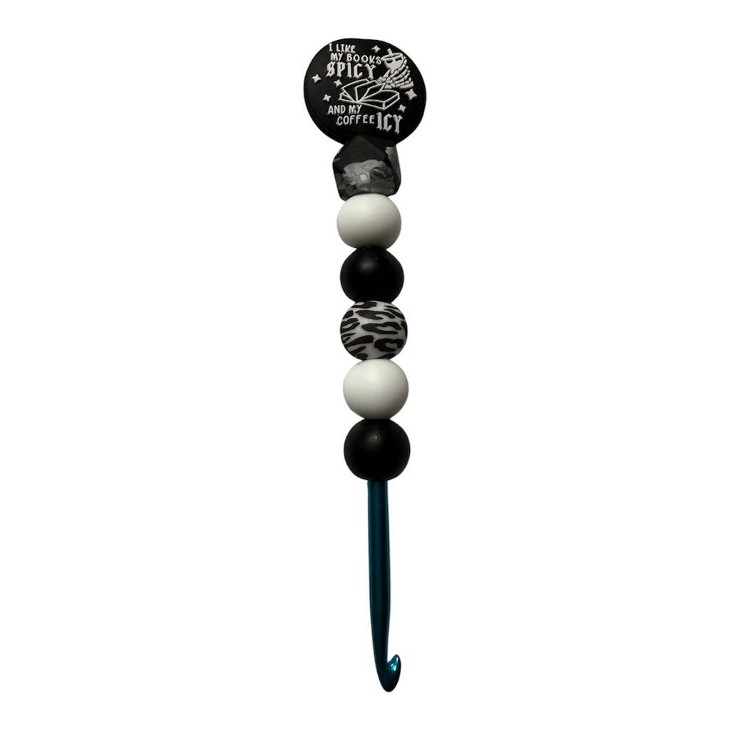 Ergonomic beaded crochet hook 5mm "I like my books spicy & my coffee icy"