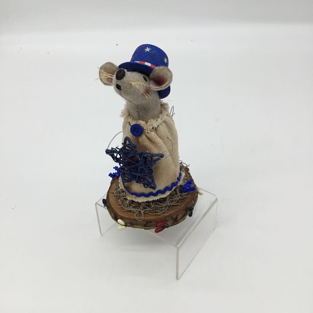 Blue Star Mouse
