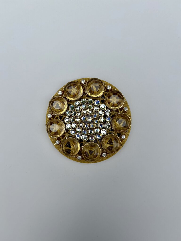 3 x 3 GOLD MAGNET RHINESTONES & CLEAR GOLD JEWELRY