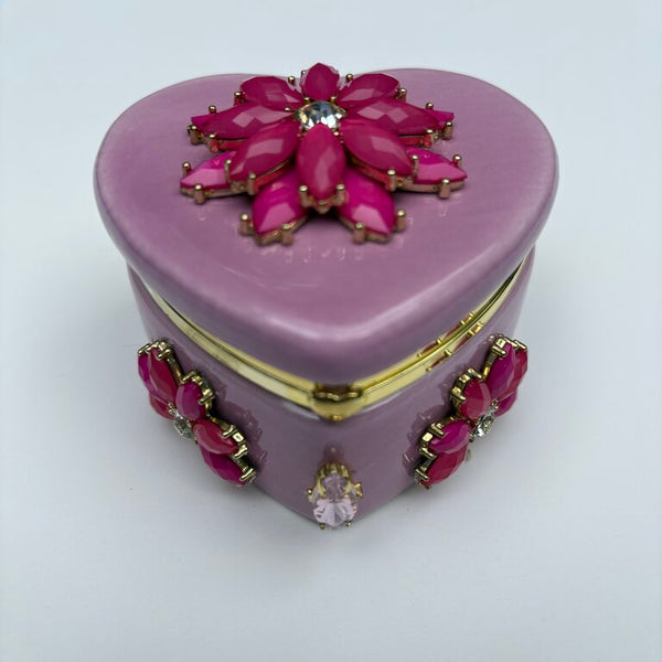 SMALL PINK HEART TRINKET DISH, decorated w/ pink flowers