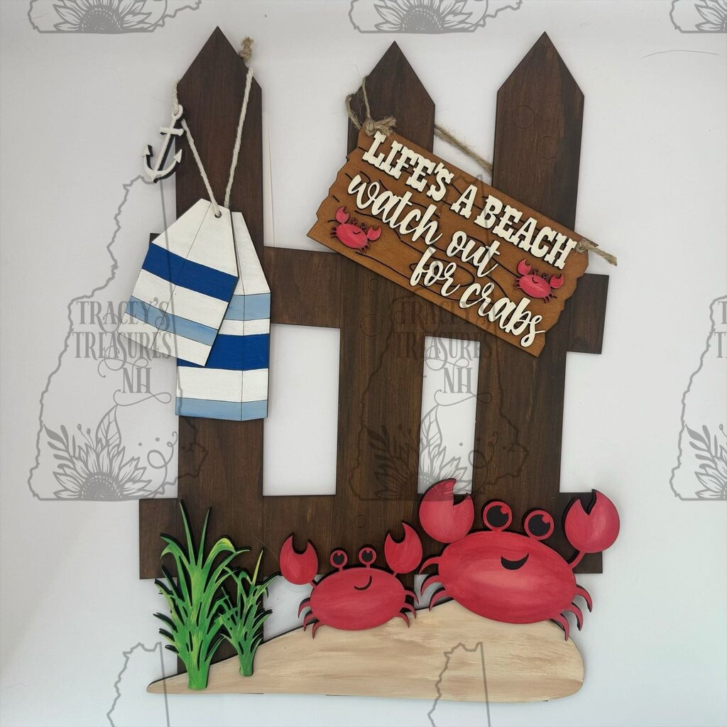 Beach Fence with Crab - Stand Included