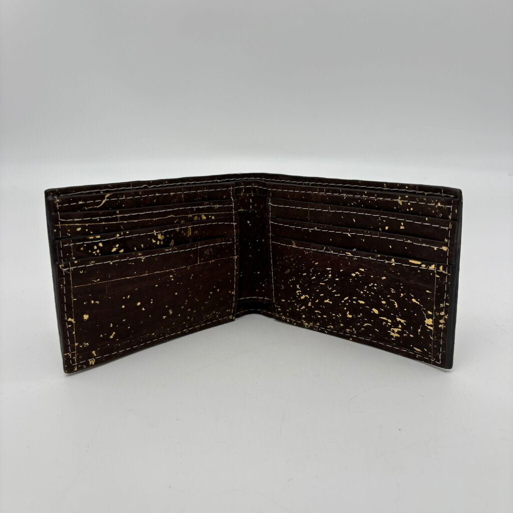 Classic Cork Bifold Wallet- Brown
