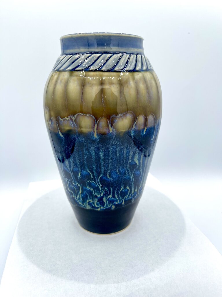 Vase- Fire/Ice/Obsidian FP