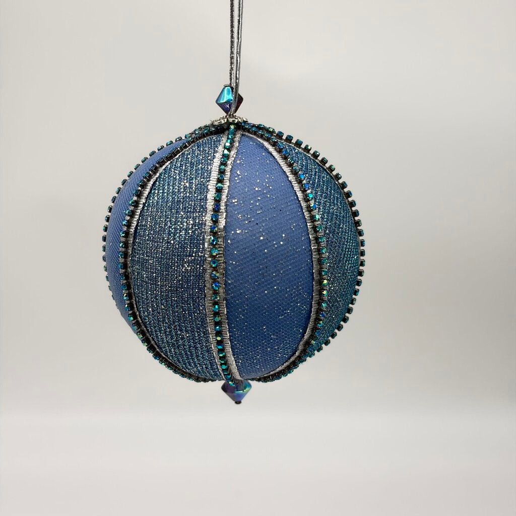 Decorative Hanging Bauble/Ornament