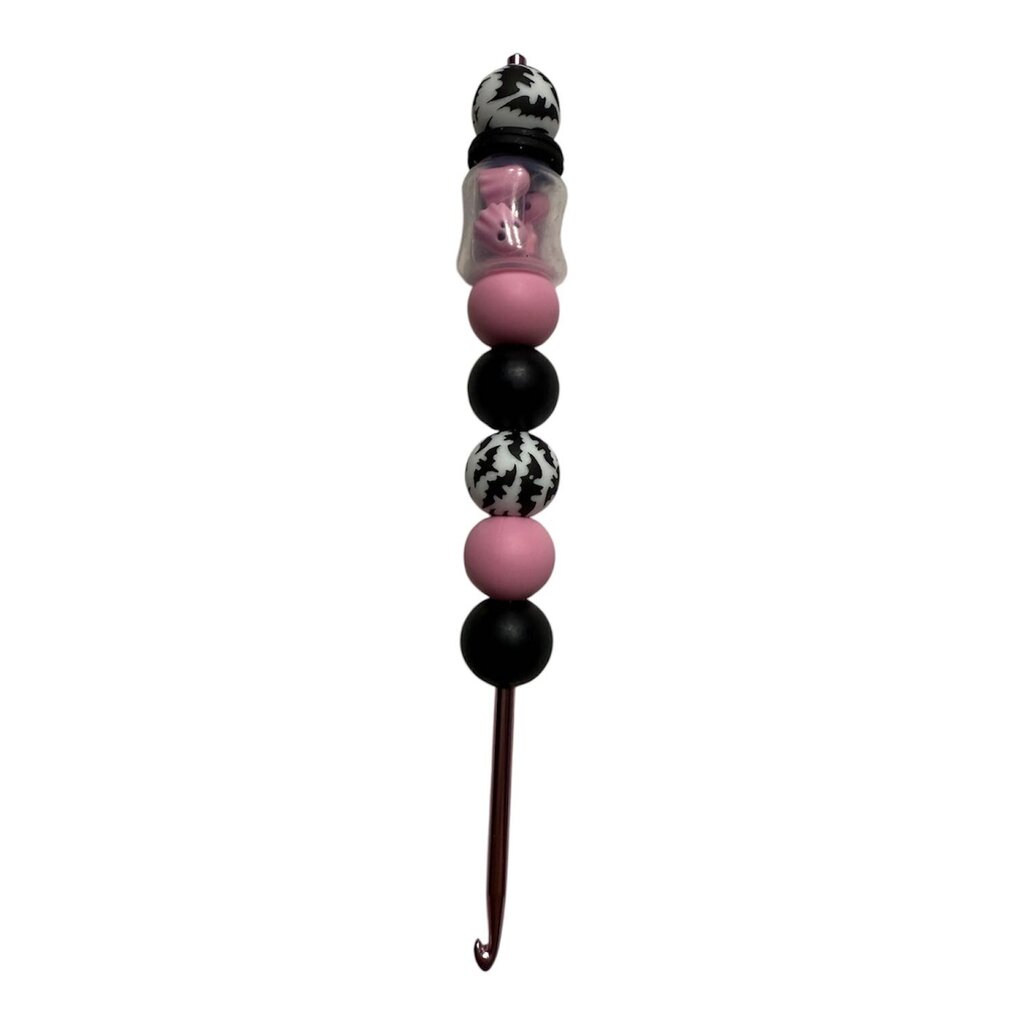 Ergonomic beaded crochet hook 3.5mm "ghost jar"