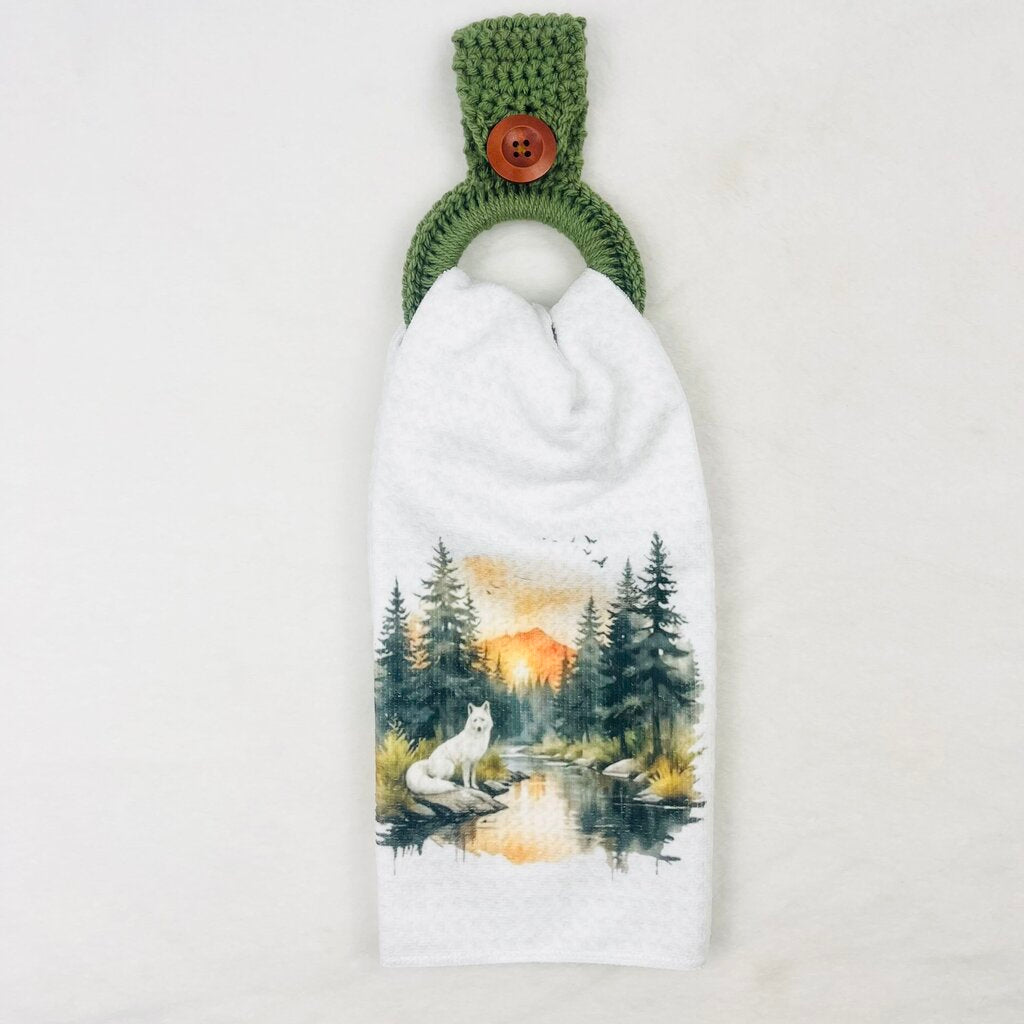 Hanging Towel Set - Wolf with Forest Scene