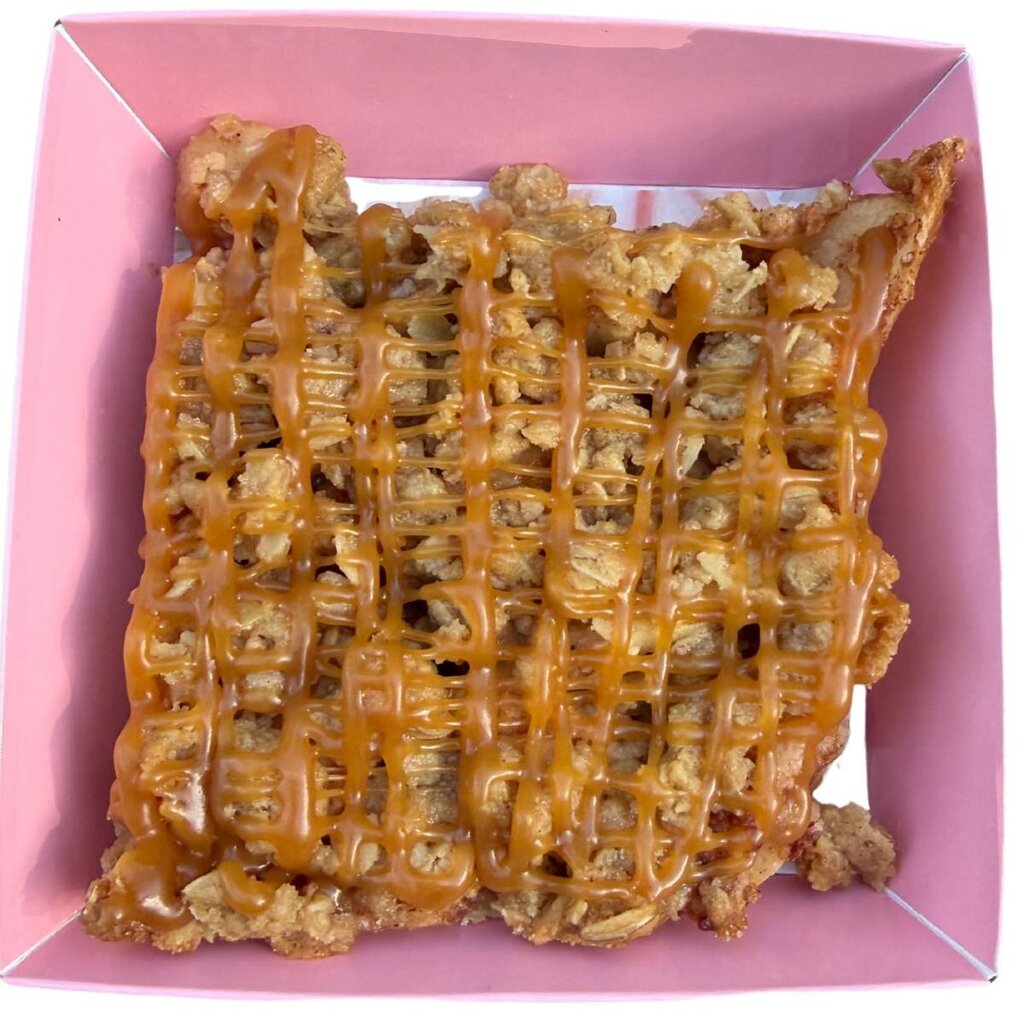 Salted Caramel Apple Pie Bar