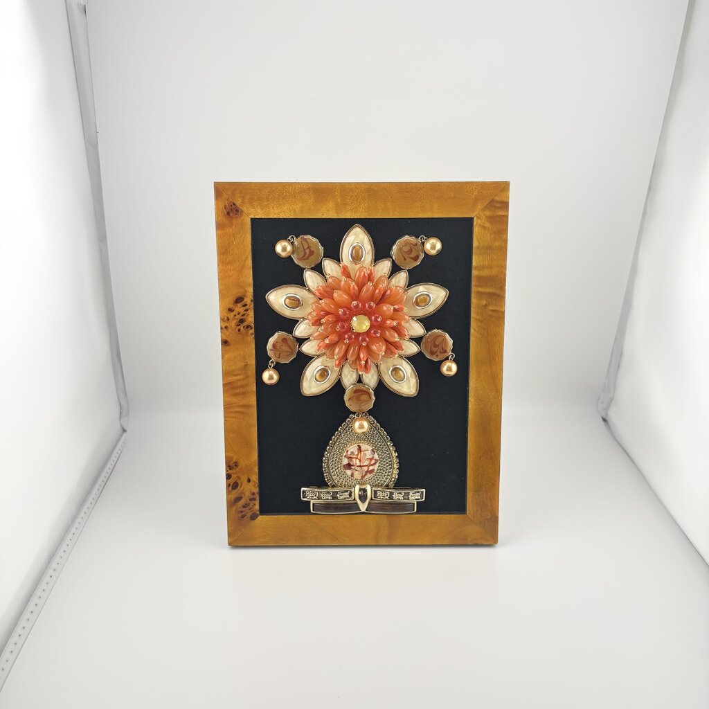 WOOD ENAMEL FRAME 5X7 w/cream & orange unique flower