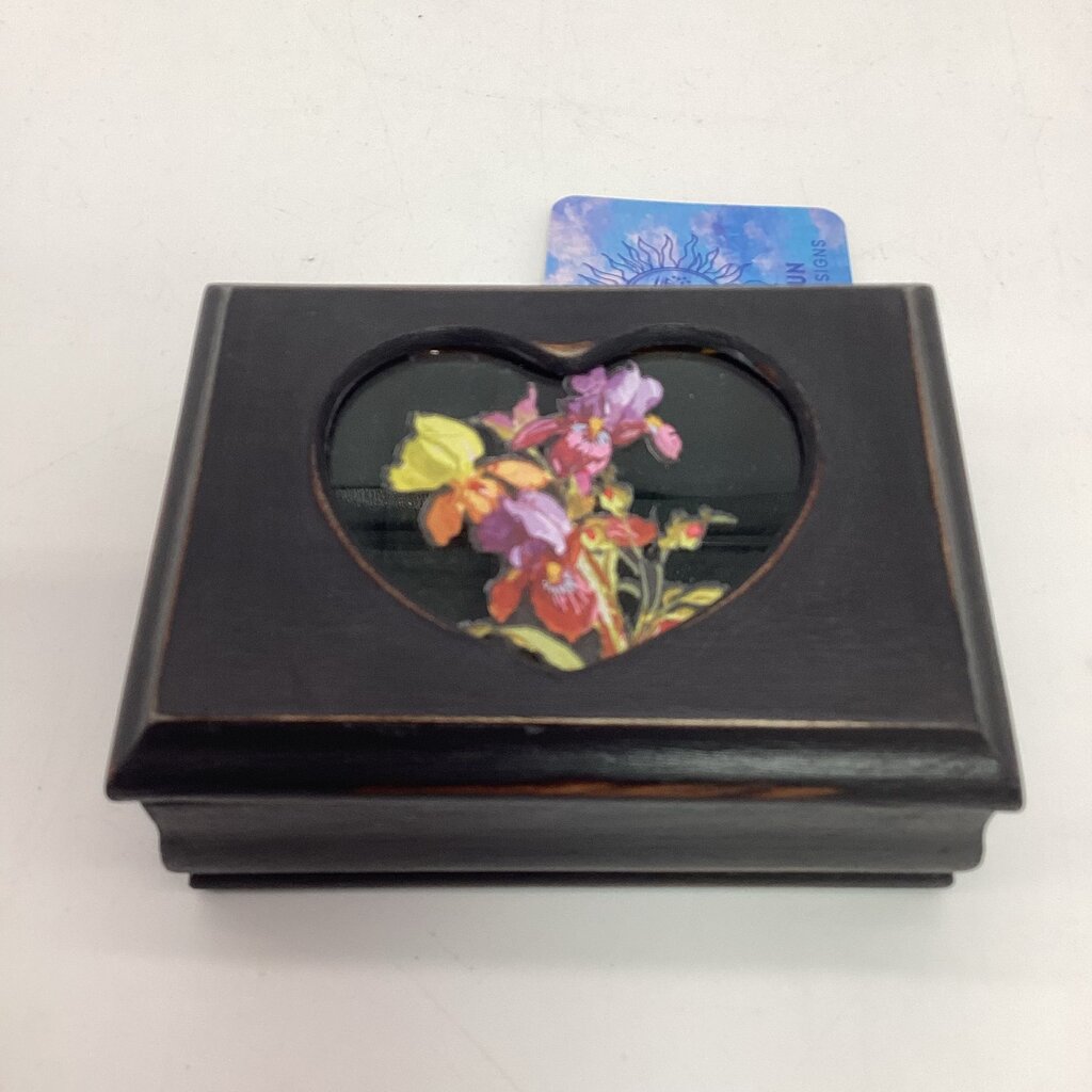Upcycled Jewelry Box - Black/Heart