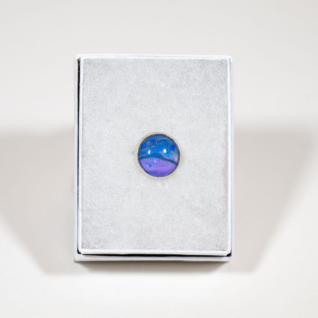 Adjustable Ring Round - Gift Box - 1/2" art blue lavender purple on Silver