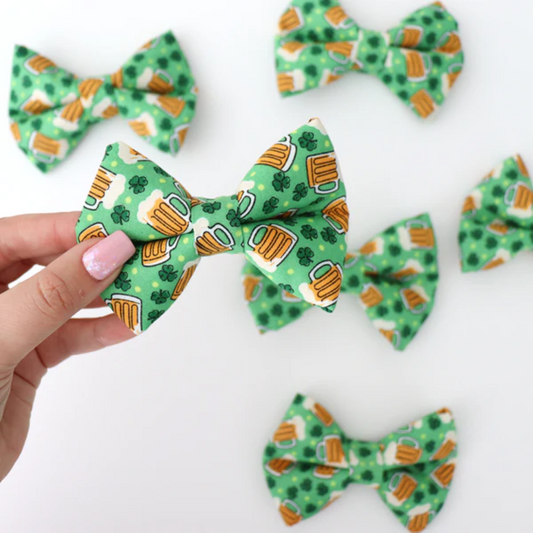 Green Shamrocks and Beer - Dog Bow Tie