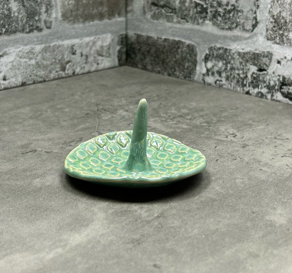 ring holder, stoneware