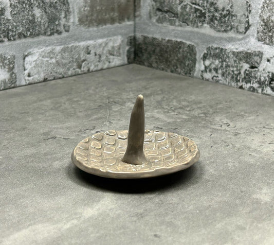 ring holder, stoneware