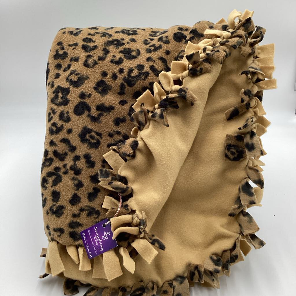 Fleece Blanket Brown leopard w/ black