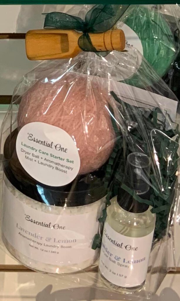 Aromatherapy Dryer Ball Starter Gift Set