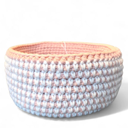 Crochet Basket - Soft peach w/ white