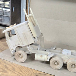 Cabover Gasoline Tanker - view 3